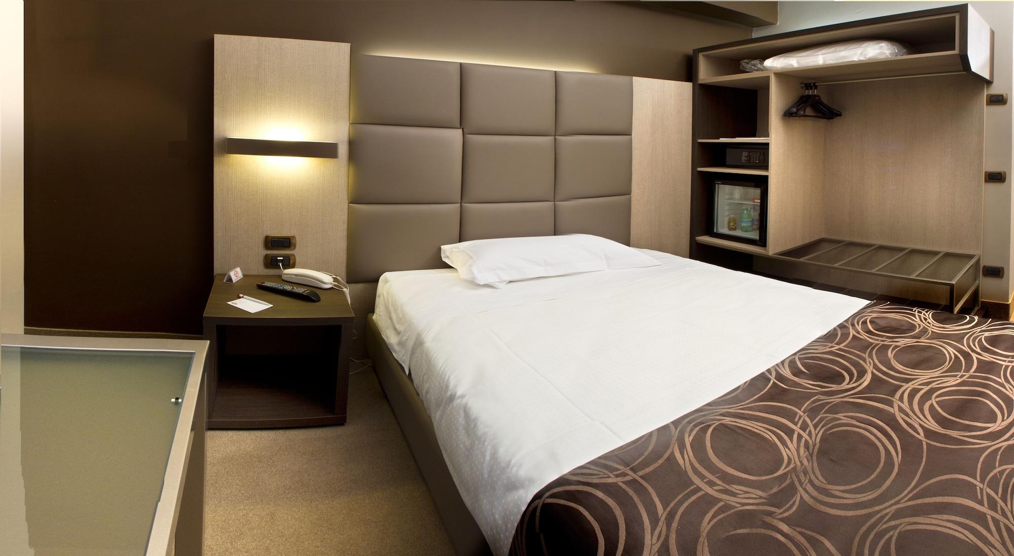 Hotel Soperga Milano Ngoại thất bức ảnh