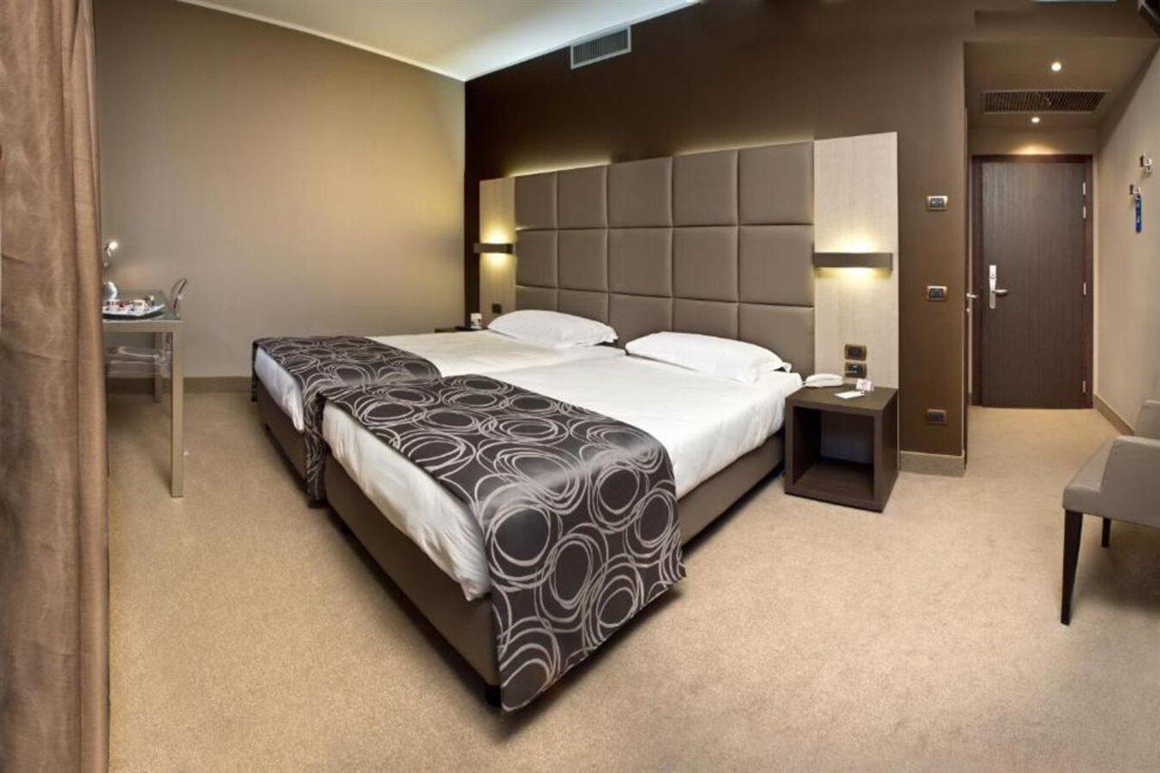 Hotel Soperga Milano Ngoại thất bức ảnh