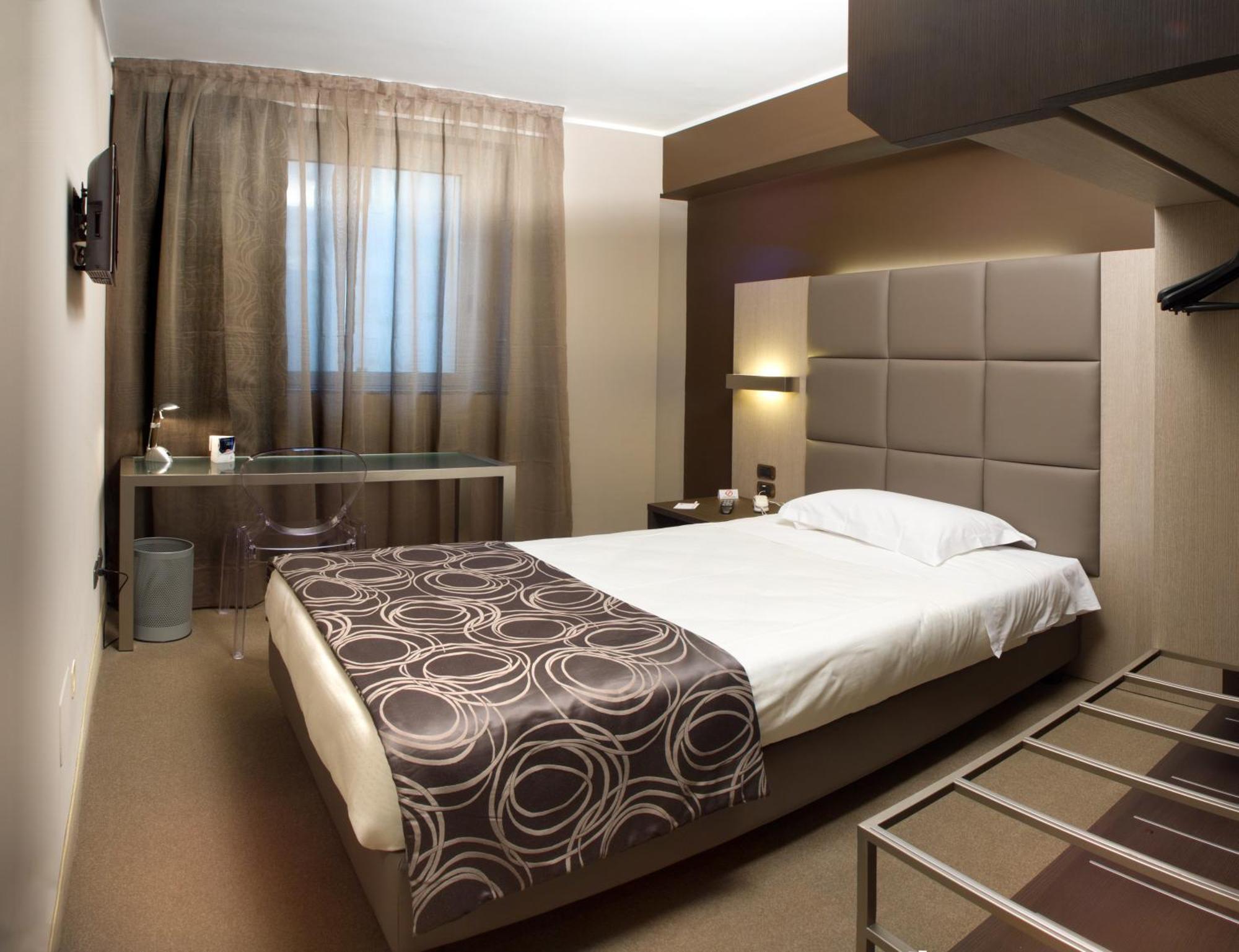Hotel Soperga Milano Ngoại thất bức ảnh