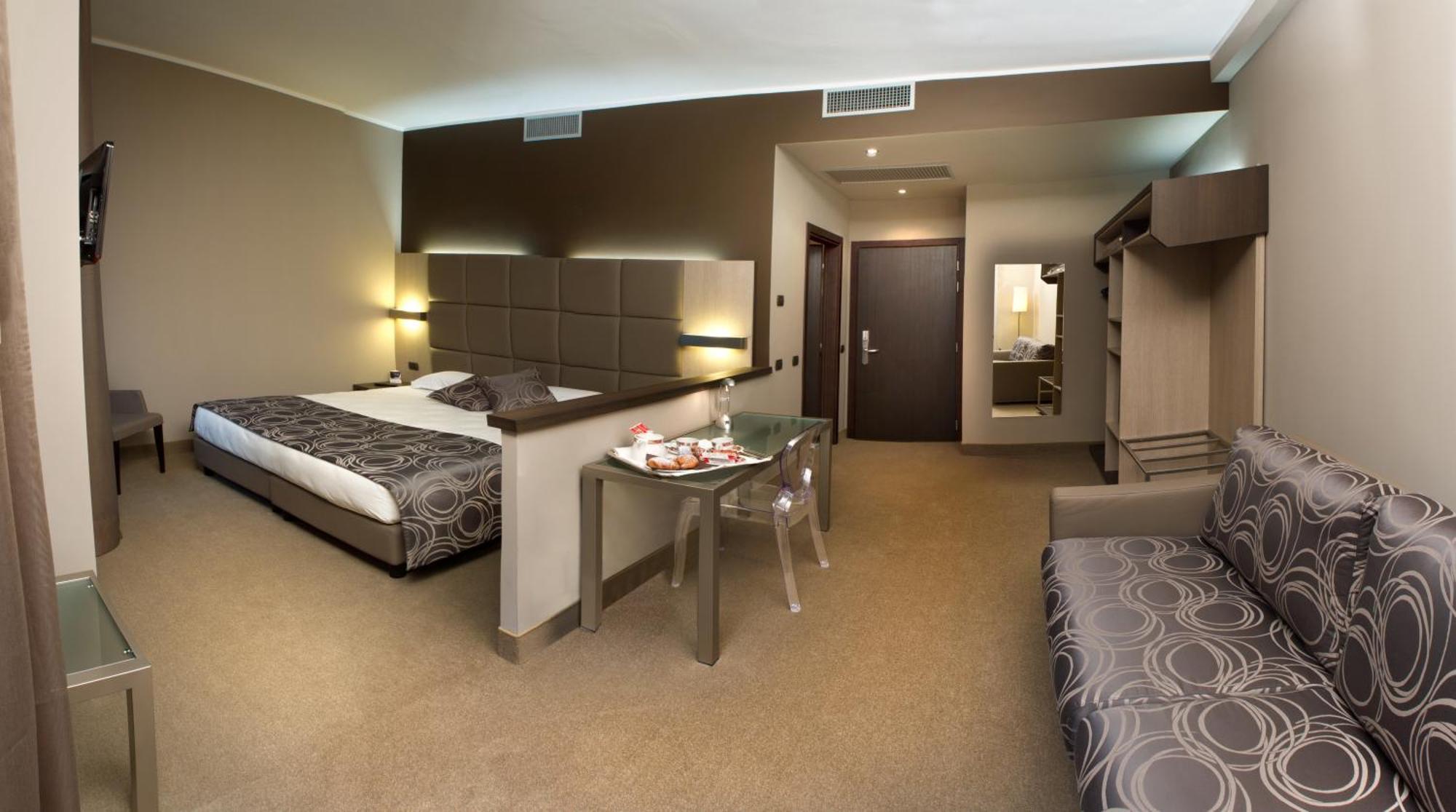 Hotel Soperga Milano Ngoại thất bức ảnh